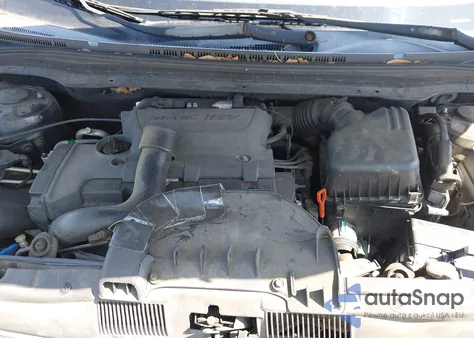 2009 Hyundai Elantra Touring from USA, damaged, VIN KMHDC86E79U035369